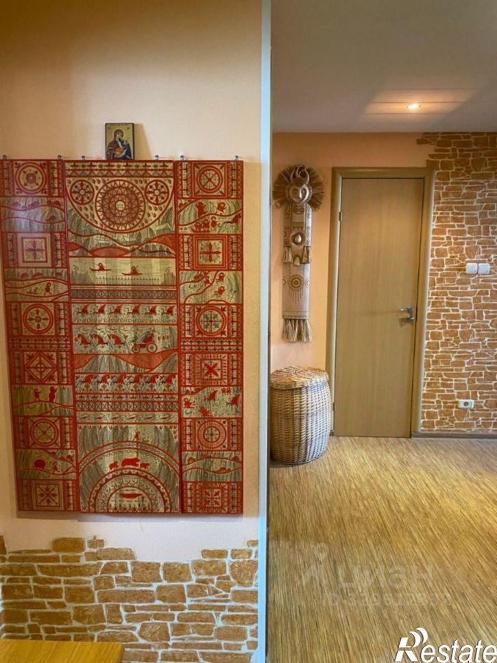 3-комн квартира пр-д Строителей, 35,  д. 35