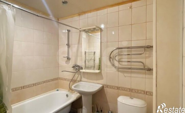 2-комн квартира улица Дзержинского, 25,  д. 25