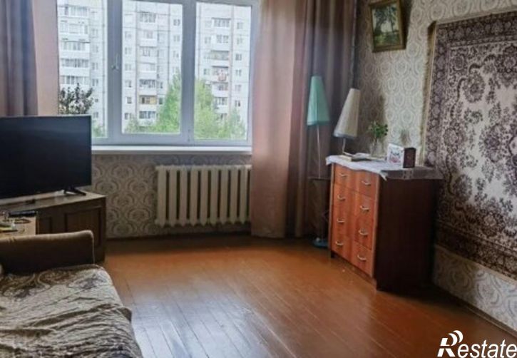 1-комн квартира улица Сенюкова, 18,  д. 18