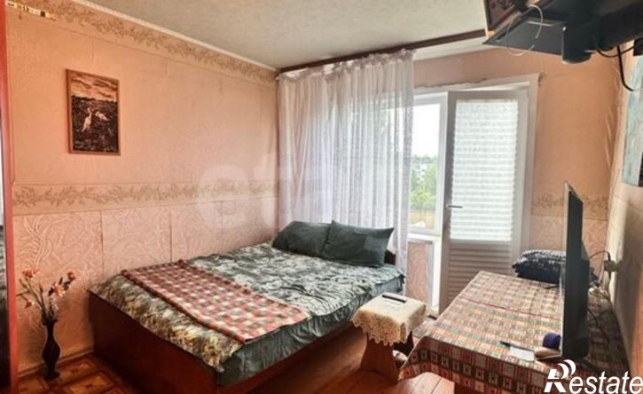 4-комн квартира ул Сенюкова, 41,  д. 41