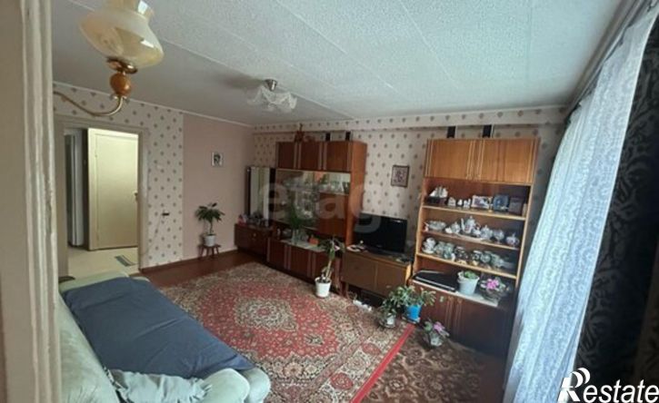 4-комн квартира пр-кт Космонавтов, 25,  д. 25