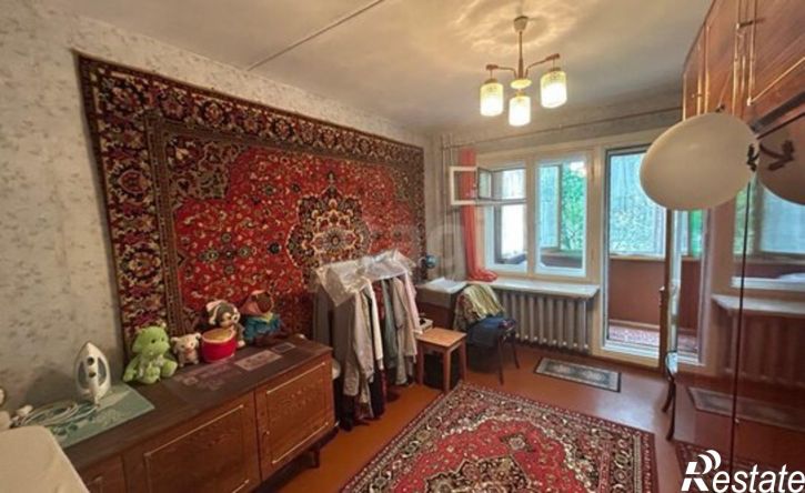 4-комн квартира пр-кт Космонавтов, 25,  д. 25