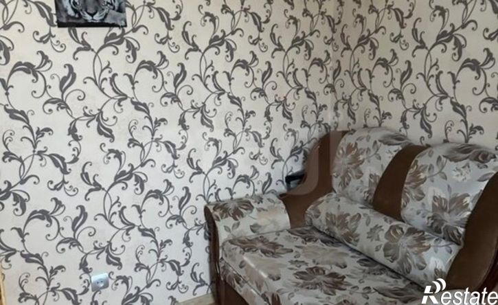 4-комн квартира пр-д Строителей, 5,  д. 5