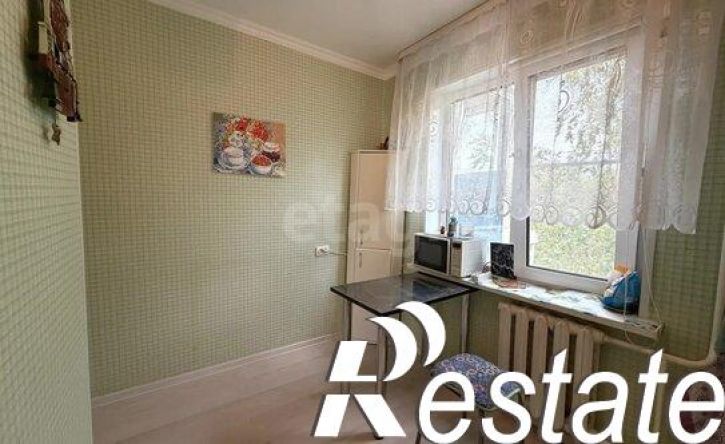 3-комн квартира улица 30 лет Октября, 16,  д. 16