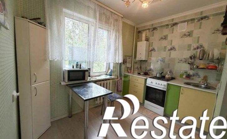 3-комн квартира улица 30 лет Октября, 16,  д. 16