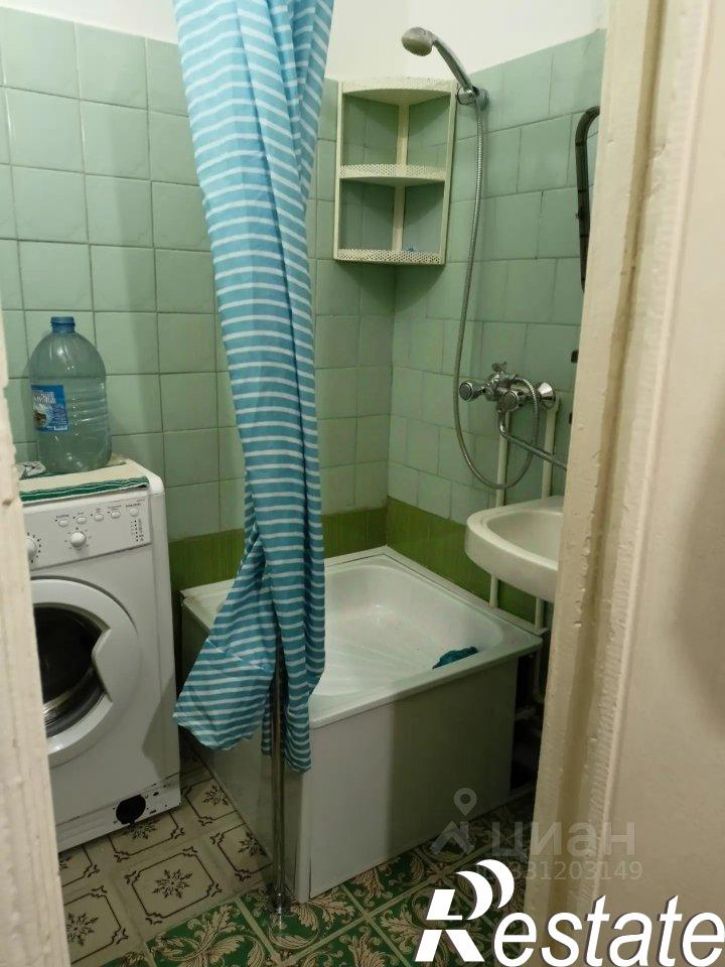 2-комн квартира проспект Космонавтов, 22,  д. 22