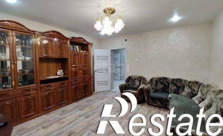 3-комн квартира улица Дзержинского, 43,  д. 43