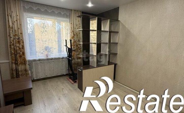 2-комн квартира улица 40 лет ГВФ, 32,  д. 32